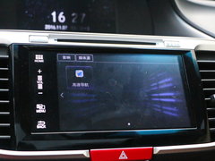 2016款 混动 2.0L 锐尊版
