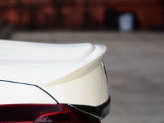 2016款 混动 2.0L 锐尊版