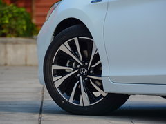 2016款 混动 2.0L 锐尊版