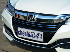 2016款 混动 2.0L 锐尊版