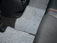 2016款 混动 2.0L 锐尊版