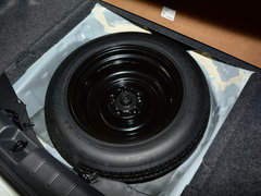 2016款 混动 2.0L 锐尊版