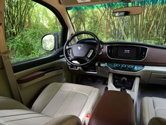 2017款 M5 1.6L 豪华型