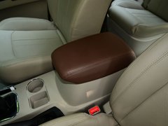 2017款 M5 1.6L 豪华型