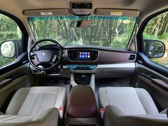 2017款 M5 1.6L 豪华型
