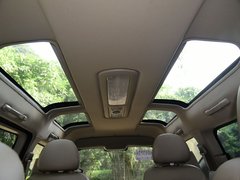 2017款 M5 1.6L 豪华型