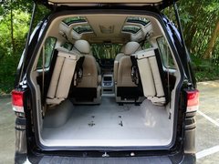 2017款 M5 1.6L 豪华型