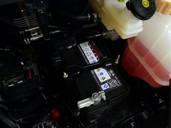 2017款 M5 1.6L 豪华型