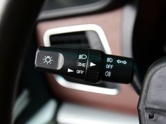 2017款 M5 1.6L 豪华型