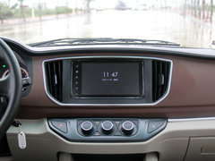 2017款 M5 1.6L 豪华型
