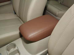 2017款 M5 1.6L 豪华型