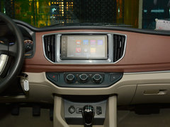 2017款 M5 1.6L 豪华型