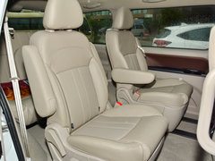 2017款 M5 1.6L 豪华型