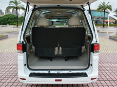 2017款 M5 1.6L 豪华型