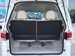 2017款 M5 1.6L 舒适型
