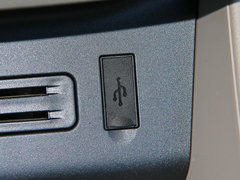 2017款 M5 1.6L 舒适型