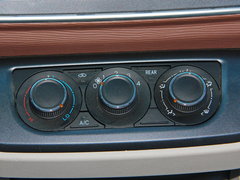 2017款 M5 1.6L 舒适型
