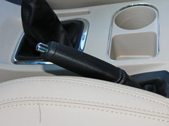 2017款 M5 1.6L 舒适型