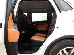 2016款 1.5T CVT欢动尊贵型