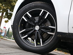 2017款 2.0T 自动极致之梦版
