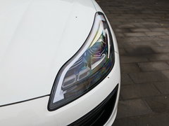2017款 2.0T 自动极致之梦版