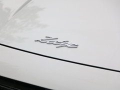 2017款 2.0T 自动极致之梦版