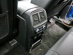 2017款 2.0T 手动极致之梦版