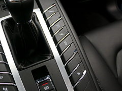 2017款 2.0T 手动极致之梦版