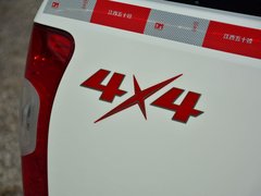 2016款 2.8T 四驱加长货箱豪华款JE493ZLQ4CA