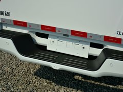 2016款 2.8T 四驱加长货箱豪华款JE493ZLQ4CA