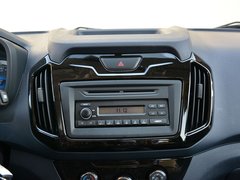 2016款 2.8T 四驱加长货箱豪华款JE493ZLQ4CA