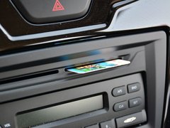 2016款 2.8T 四驱加长货箱豪华款JE493ZLQ4CA