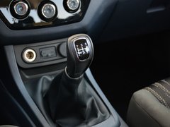 2016款 2.8T 四驱加长货箱豪华款JE493ZLQ4CA