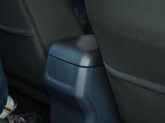 2016款 2.8T 四驱加长货箱豪华款JE493ZLQ4CA
