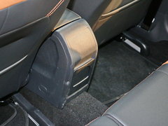 2017款 230TSI 自动豪华型