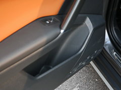 2017款 230TSI 自动豪华型