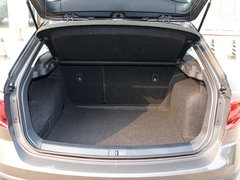 2017款 230TSI 自动豪华型