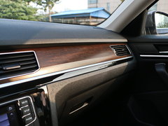 2017款 230TSI 自动豪华型
