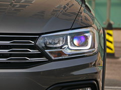 2017款 230TSI 自动豪华型