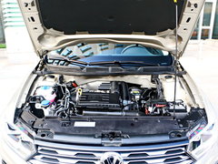 2017款 230TSI 自动豪华型
