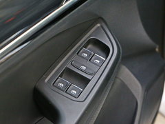 2017款 230TSI 自动豪华型
