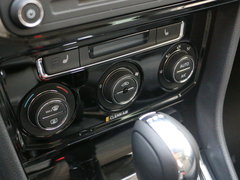 2017款 230TSI 自动豪华型