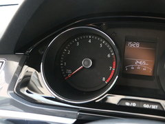 2017款 230TSI 自动豪华型