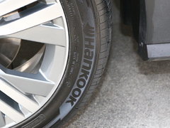 2017款 230TSI 自动豪华型