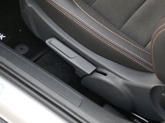 2017款 230TSI 自动豪华型