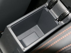 2017款 230TSI 自动豪华型