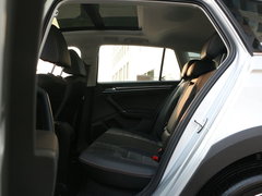 2017款 230TSI 自动豪华型
