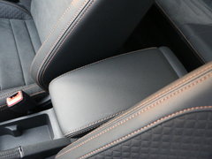 2017款 230TSI 自动豪华型