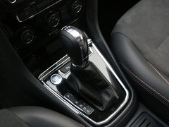 2017款 230TSI 自动豪华型