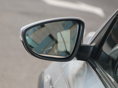 2017款 230TSI 自动豪华型